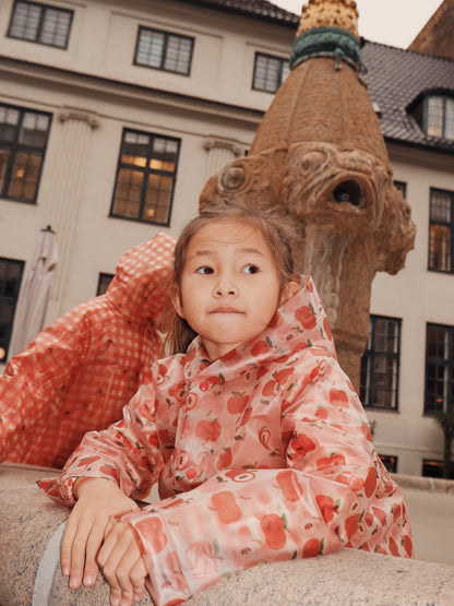[Floss] Caila Raincoat - Red Apple