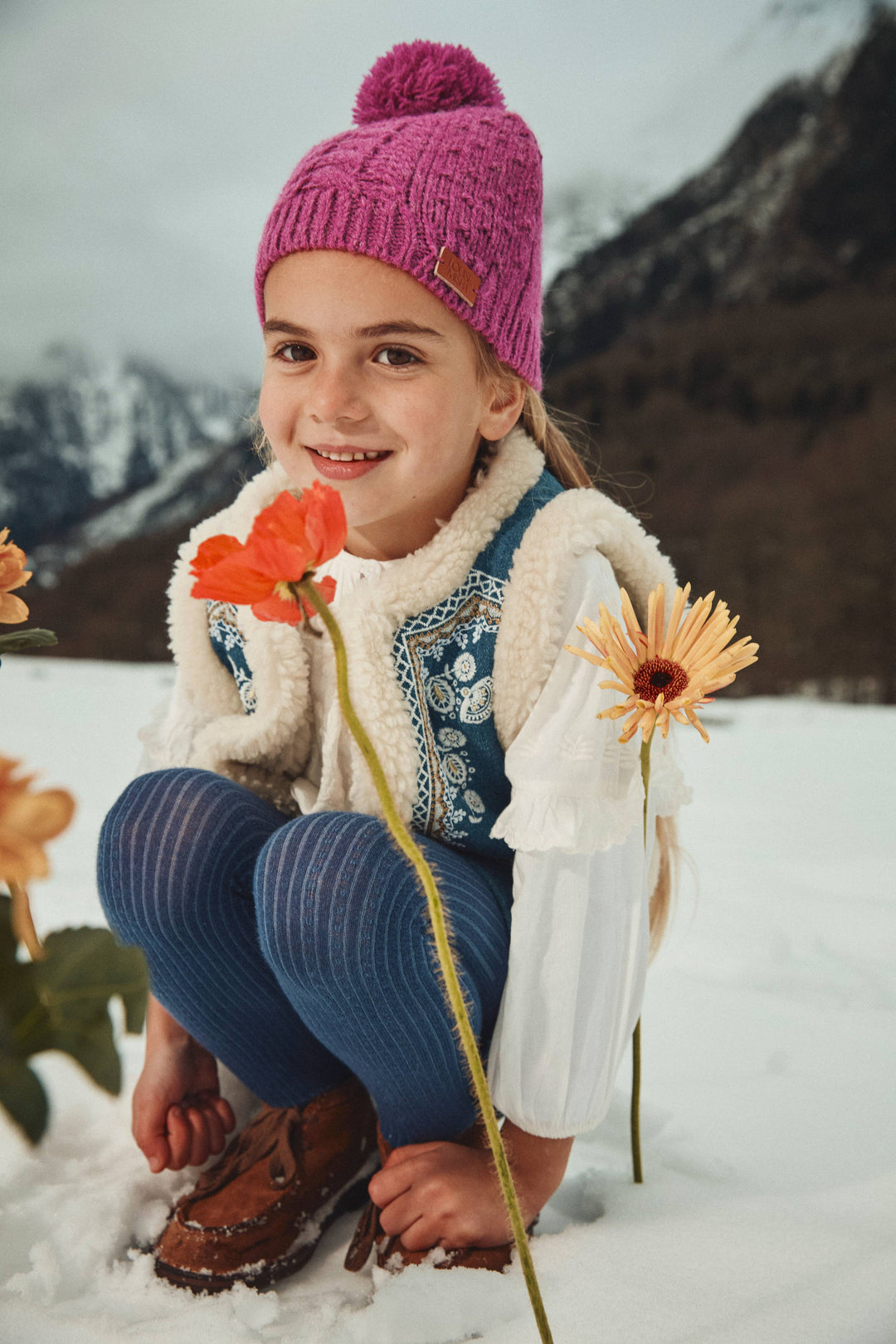 [Louise Misha] Beanie Alaska - Raspberry