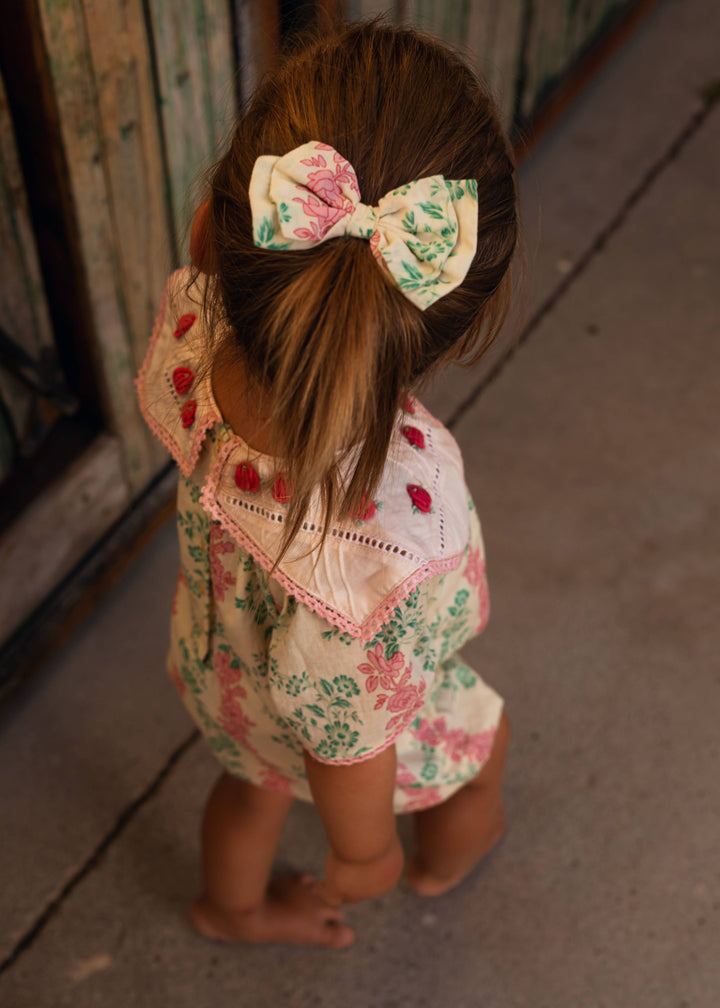 [Bachaa] Papillon Hair Clip - Arabesque print