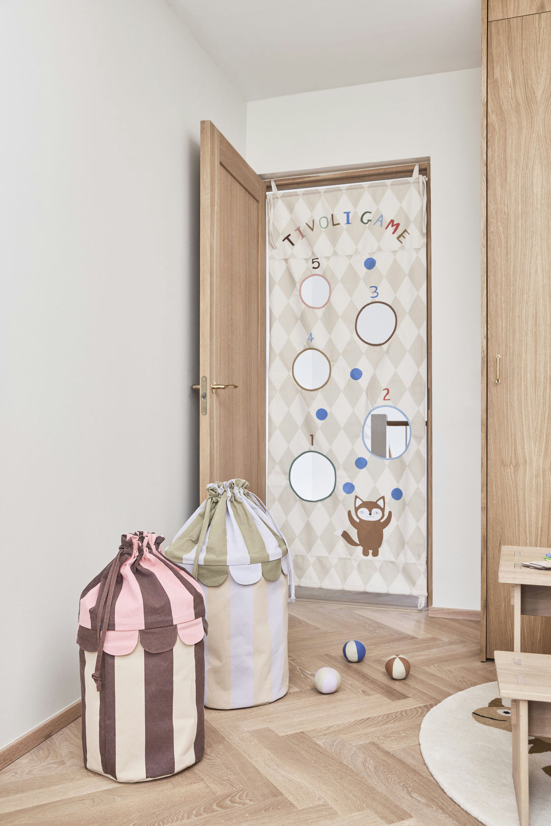 [OYOY] Tivoli Play Door -  Multi