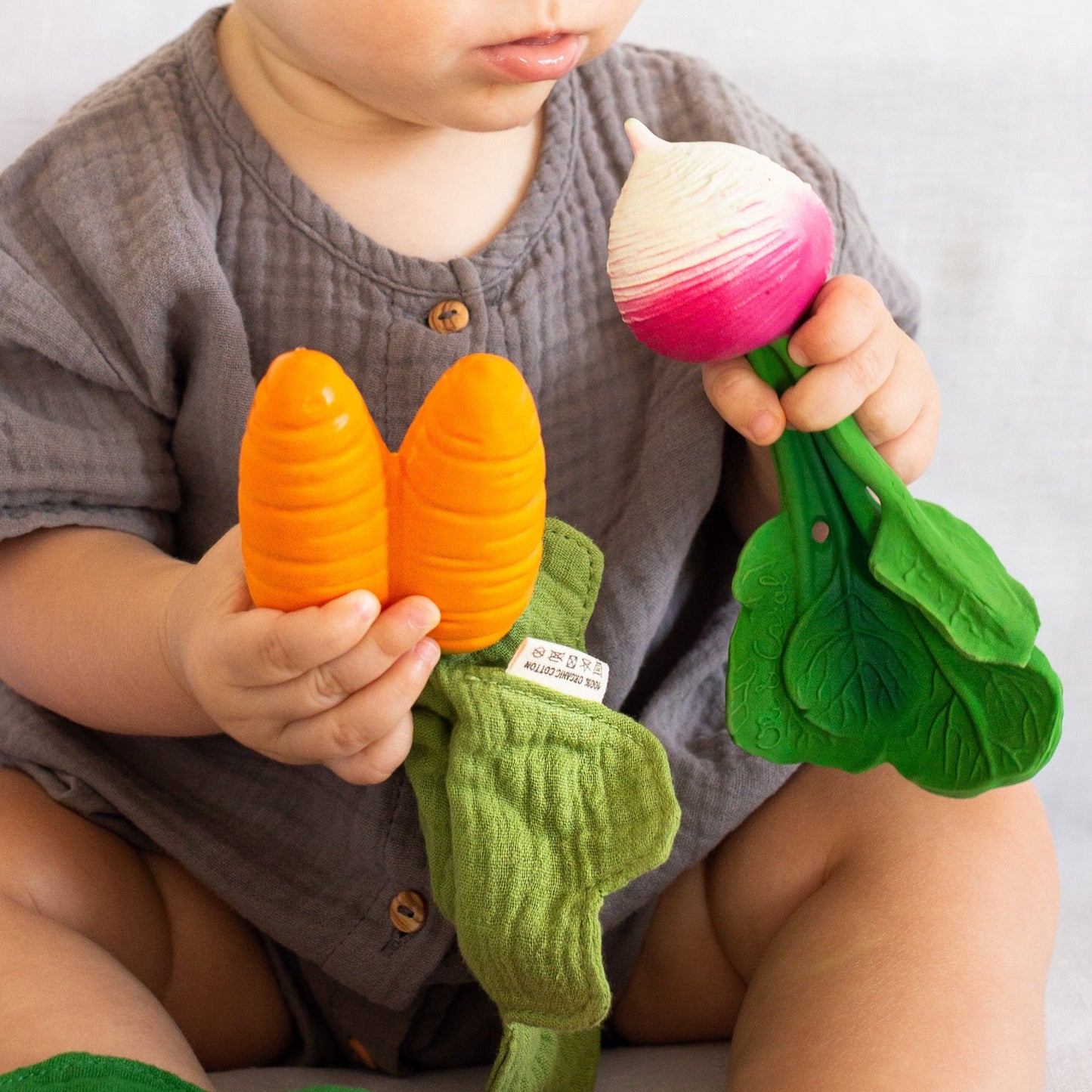 [Oli&Carol] Cathy The Carrot Mini Doudou - Teether