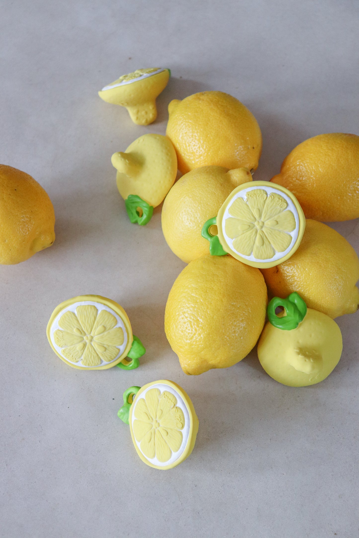 [Oli&Carol]Lou The Lemon Chewy