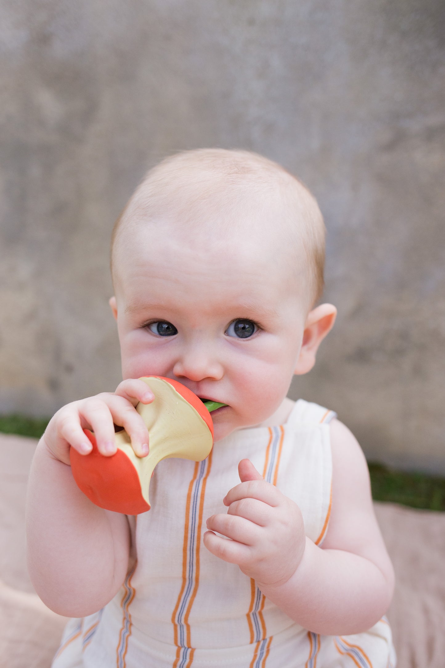[Oli&Carol]Pepa The Apple Baby Teether