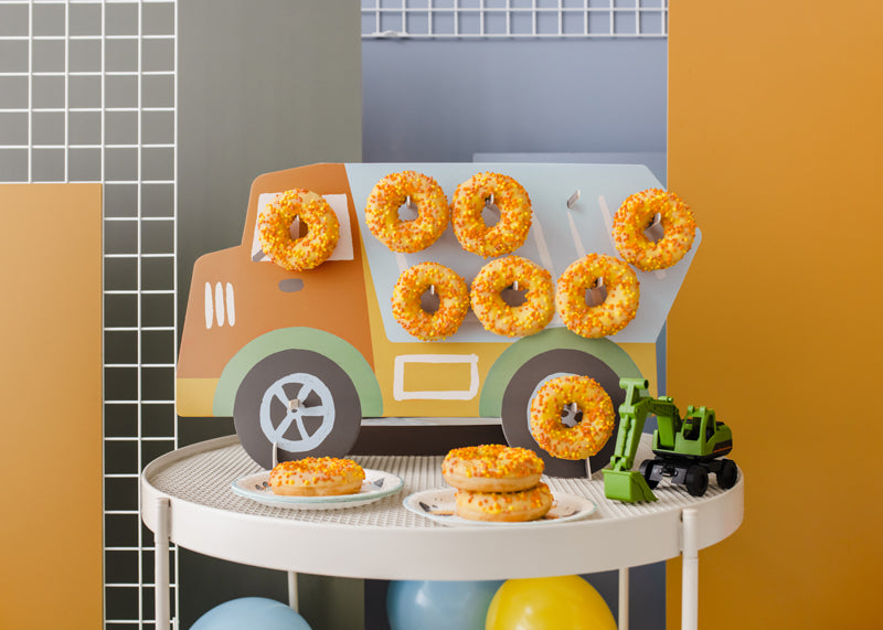 Donut wall Truck, 61x37.5 cm