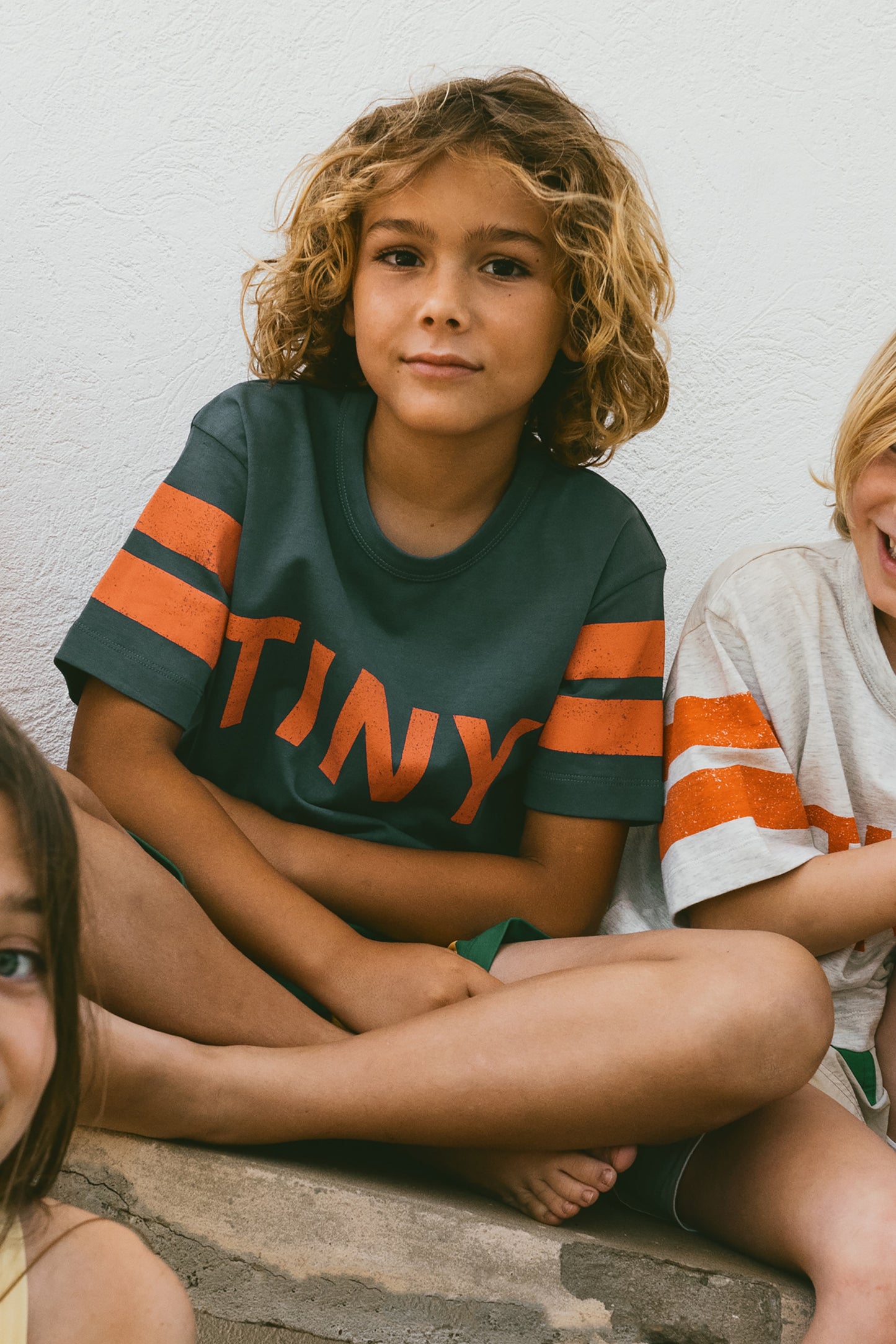 [TINYCOTTONS] Stripes Logo Tee - Light Navy