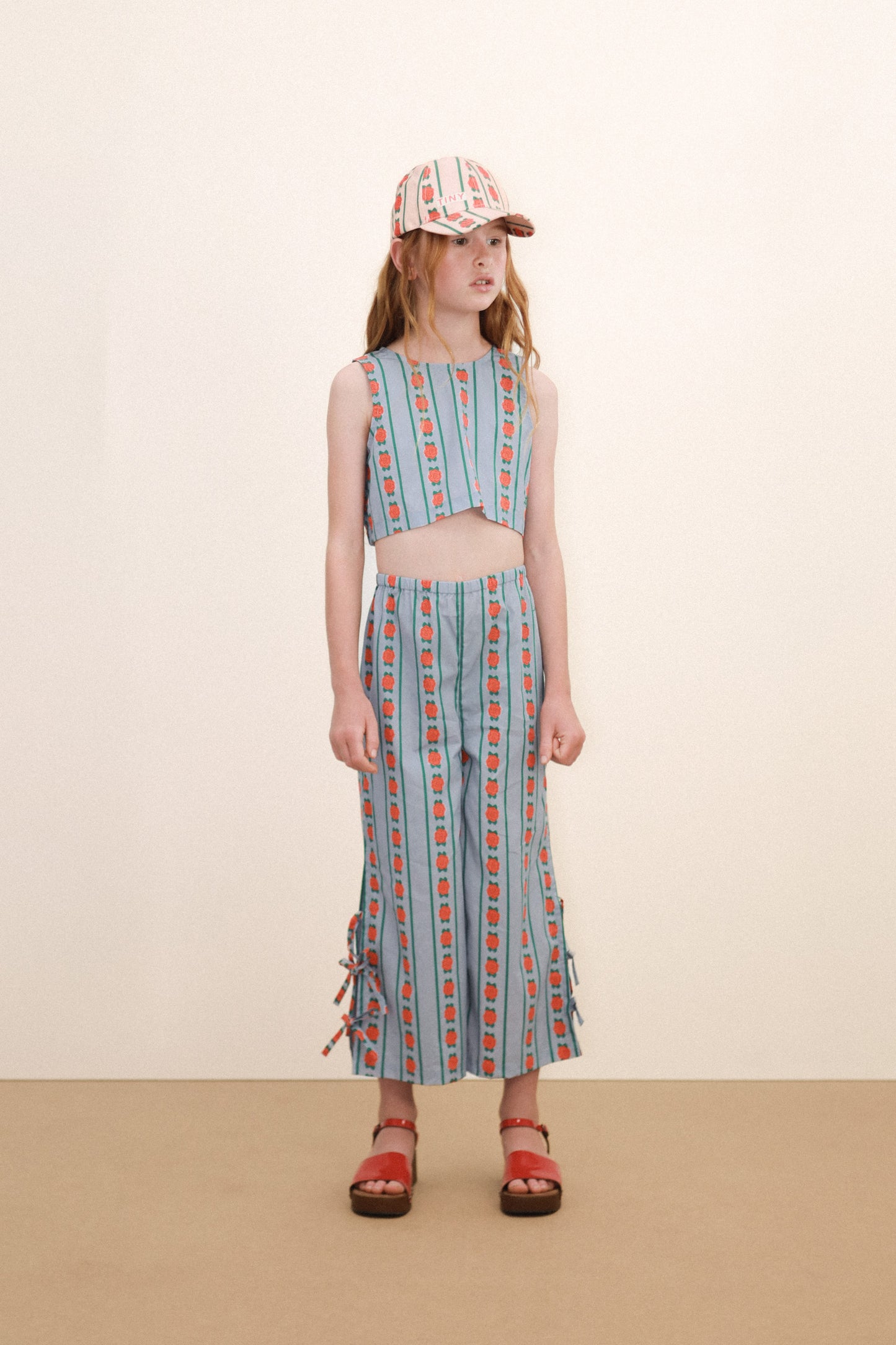 [TINYCOTTONS]Rose Pattern Pant - Washed Blue