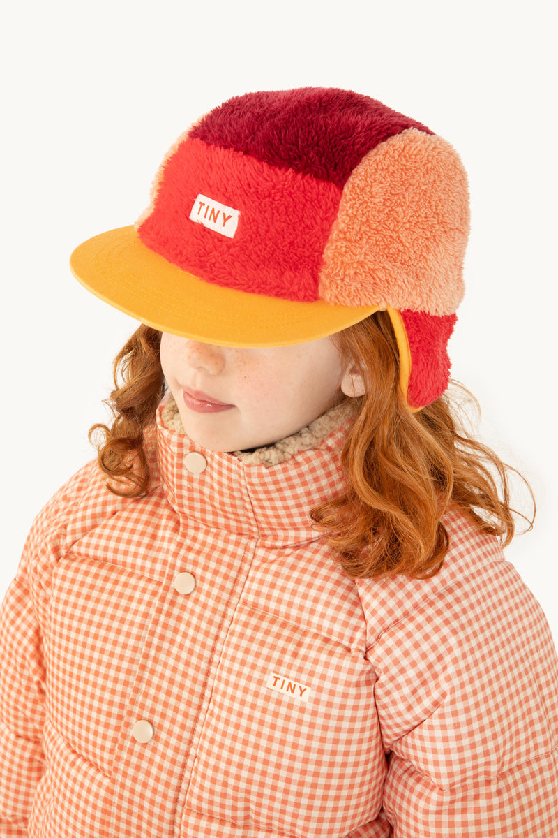 [TINY COTTONS] Color Block Polar Sherpa Cap - Deep red / Peach