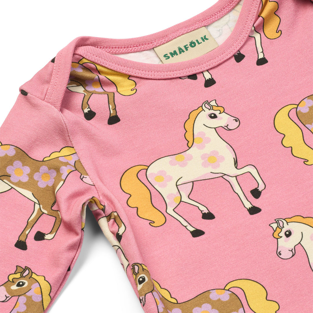 [Smafolk] Ulm Long Sleeved Baby Suit With Horses - Sea Pink