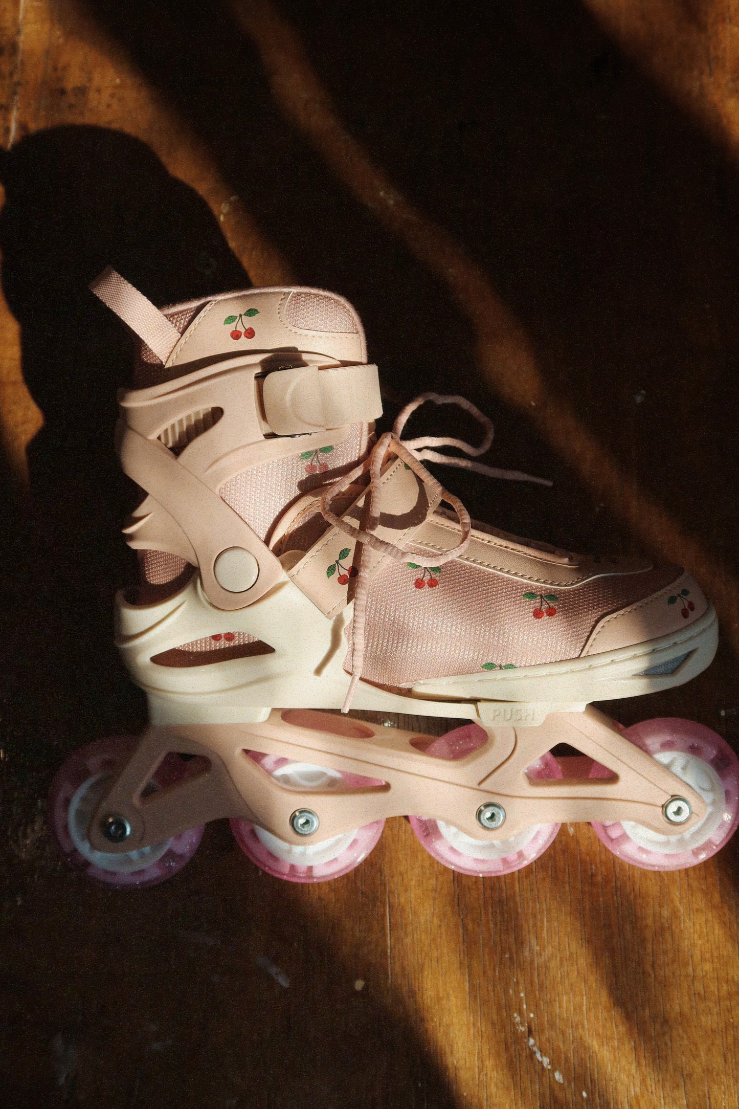 [Konges Slojd]Light up Roller Skates - Cherry Blush