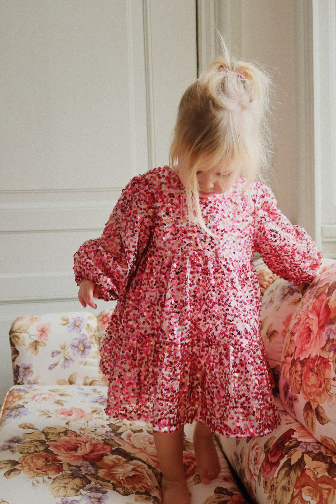 [Konges slojd] Lila Sequins Bow Dress - Sparkling Sangria