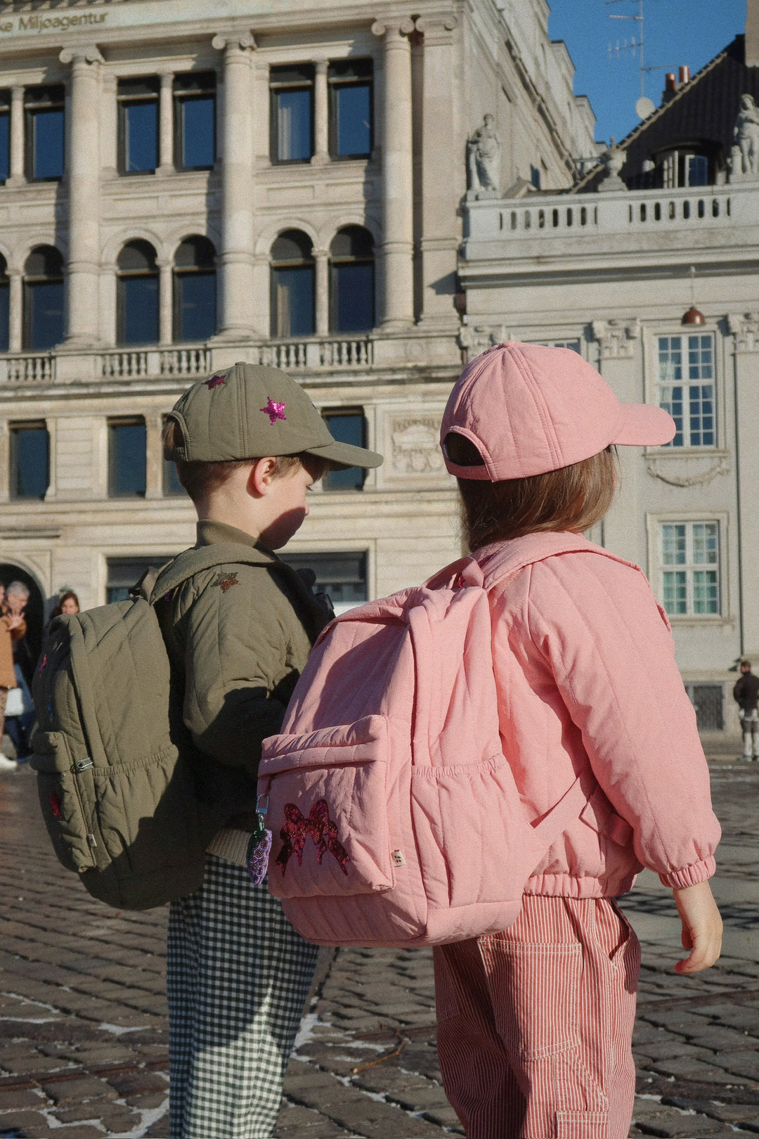 [11월10일 출고예정]
[Konges slojd] Juno Quilted Sequin Backpack - Rose