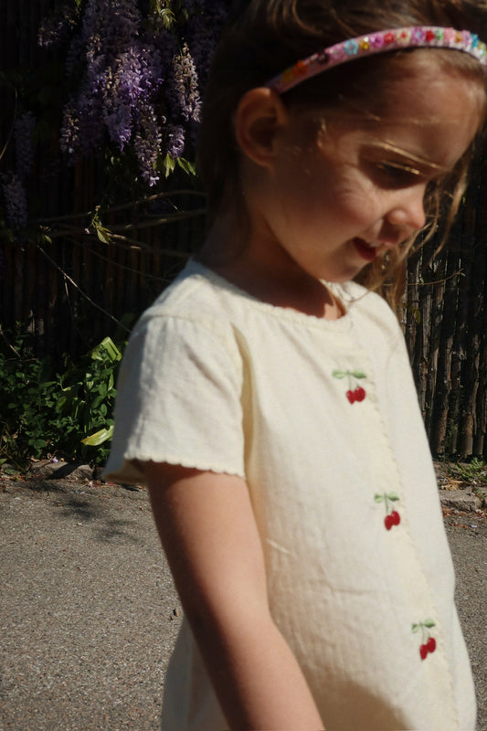 [Konges slojd] Evia Cherry Dress GOTS - Cloud Cream