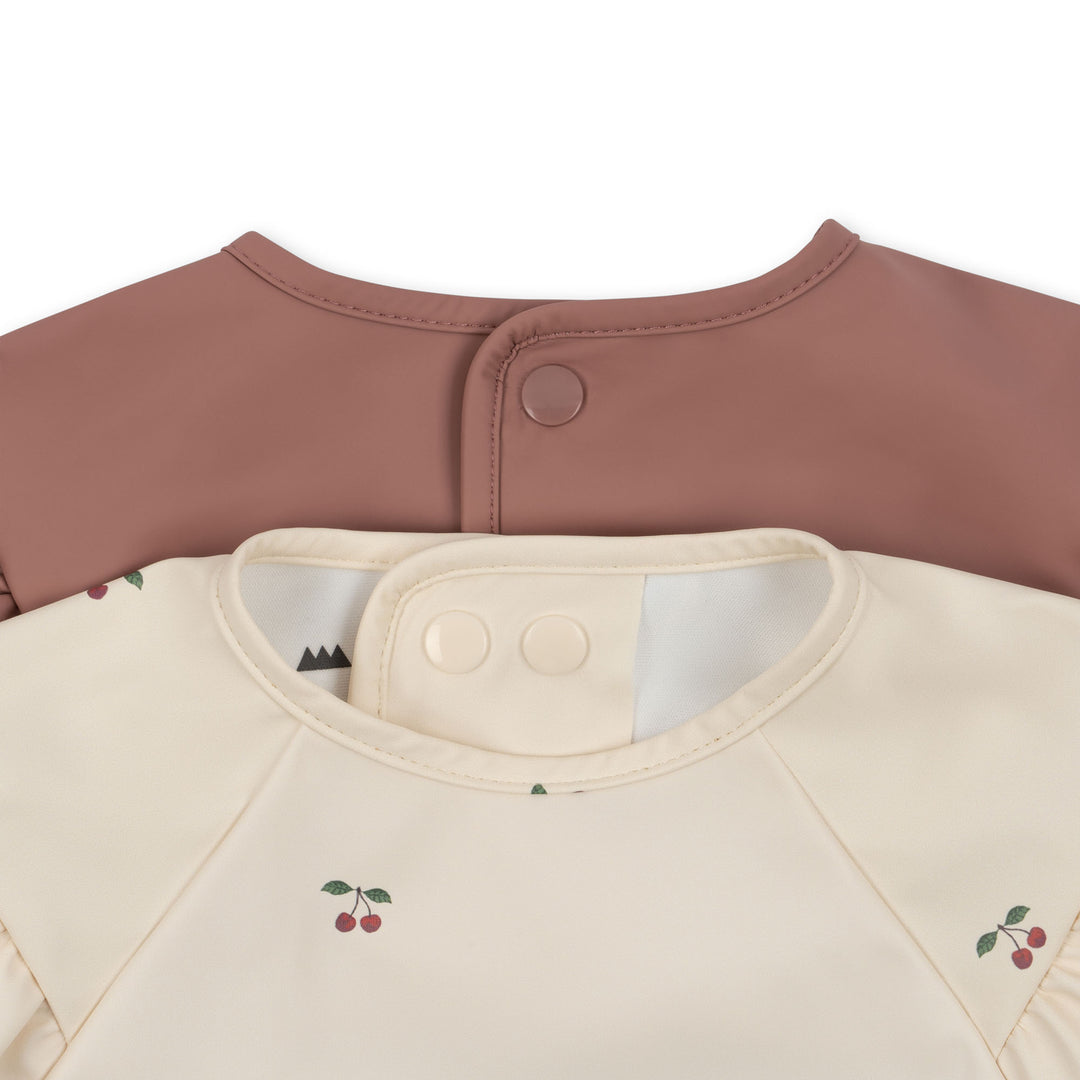 [Konges slojd] 2 pack dinner bibs frill with sleeves - Cherry/Rosewater