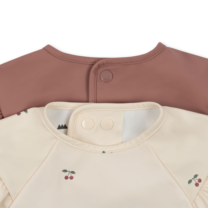 [Konges slojd] 2 pack dinner bibs frill with sleeves - Cherry/Rosewater